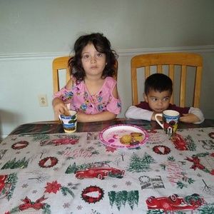 Meet your Posher, Rene